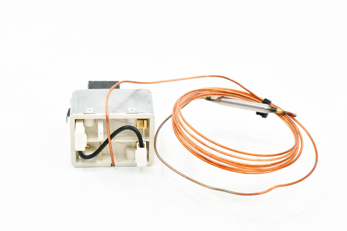 AERZETIX - C73343 - Flangia termostato compatibile con OEM 1336.R9 AERZETIX - C73343 - Flangia termostato compatibile con OEM 1336.R9